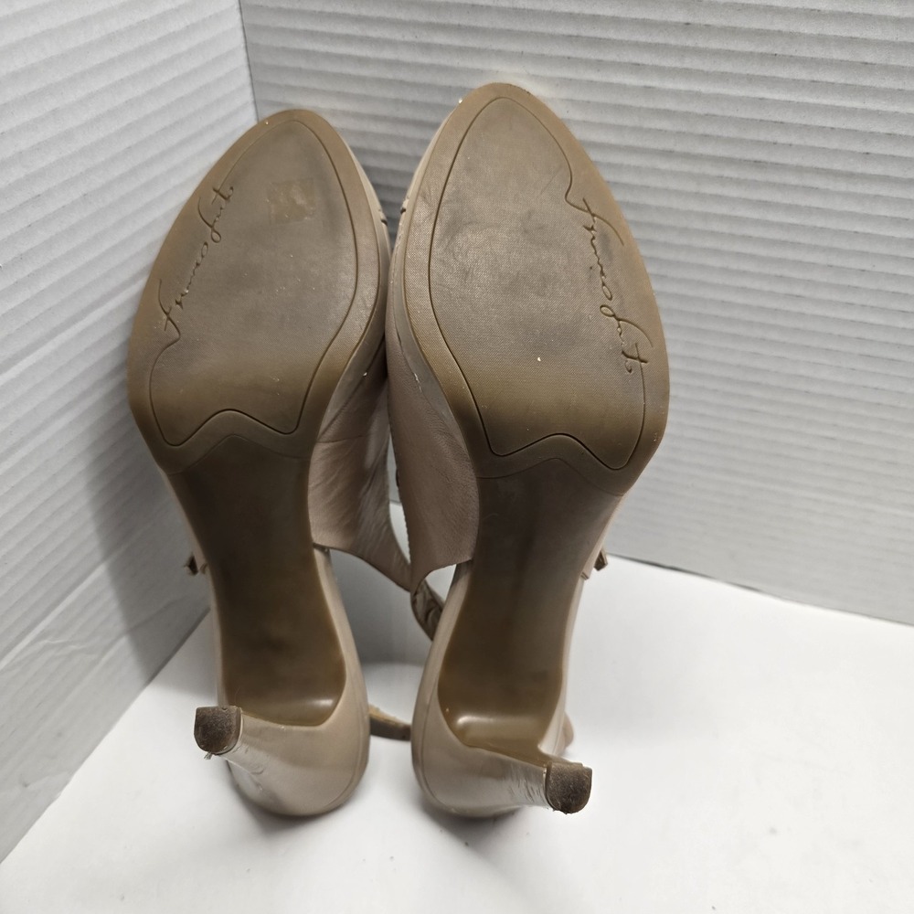 Franco Sarto Dazzle Slingback Heels Tan‎ Patent Leather Cap Toe Ankle Strap 9.5M - Picture 6 of 7